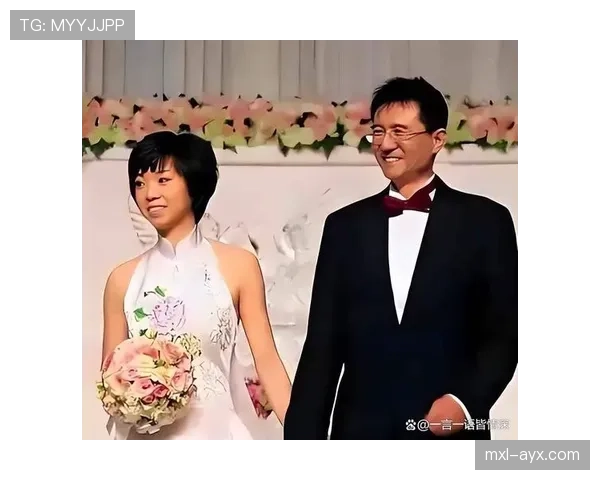 张怡宁退役后打个乒乓球还得先看老公脸色？